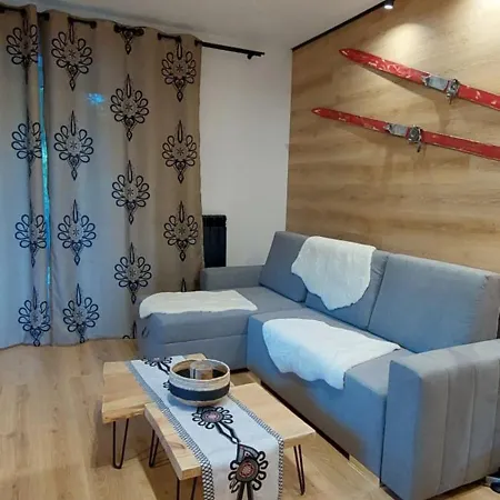 Trzy Kopce & Bike & Sauna Apartment