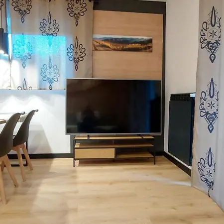 Trzy Kopce & Bike & Sauna Apartment *